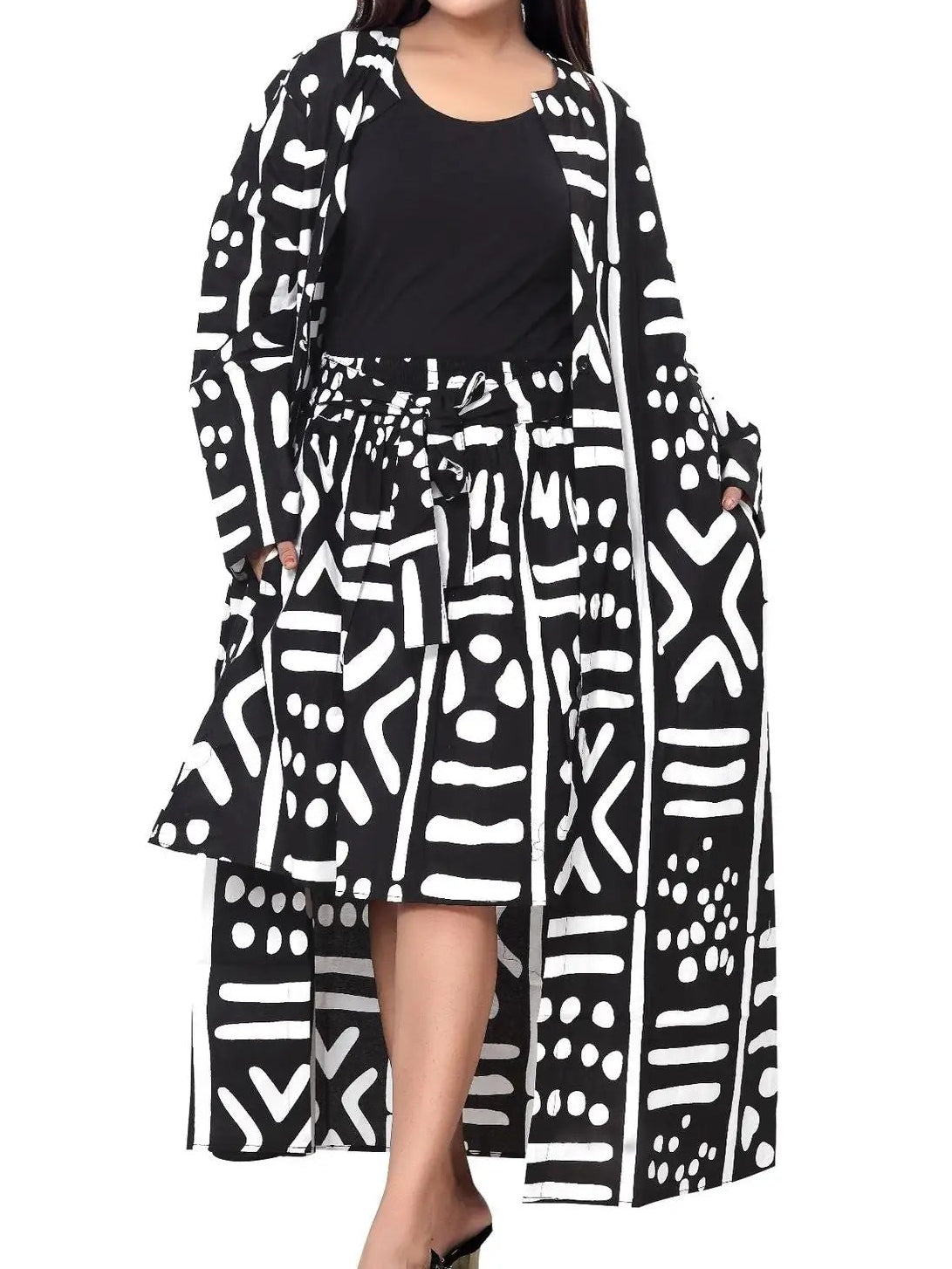 Abstract Black and White Duster 100% Cotton  (Duster Only)