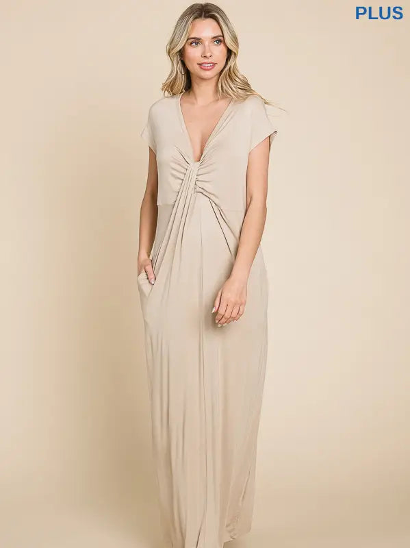 Plus Size Ivory Beige Maxi Dress with Pockets