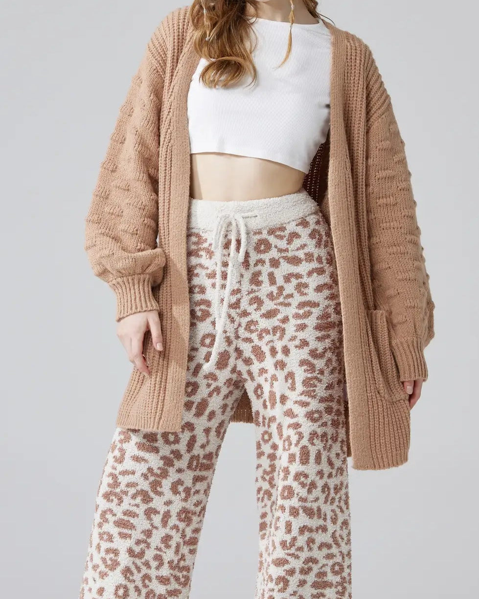 Cozy Cardigan in Taupe