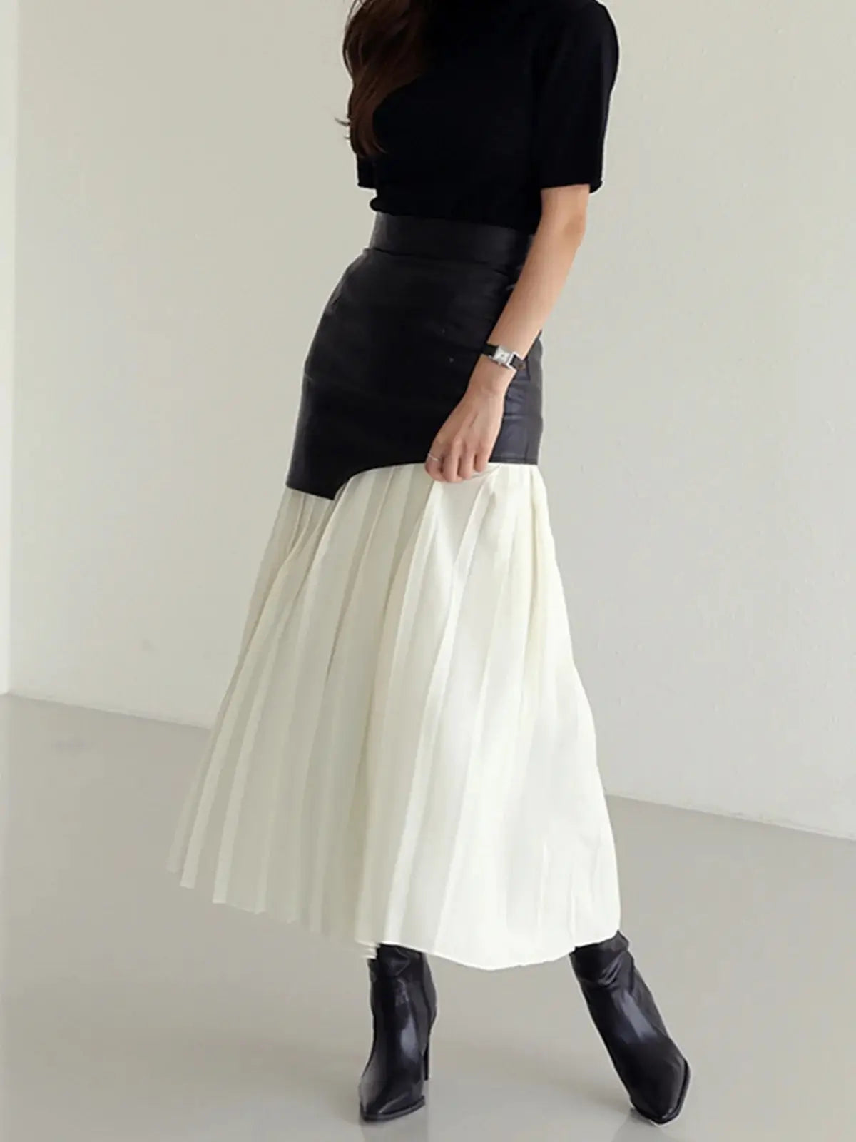 Leather and Pleated Split Skirt