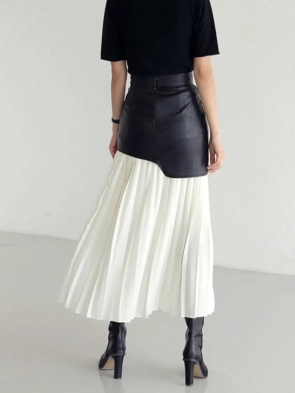 Leather and Pleated Split Skirt