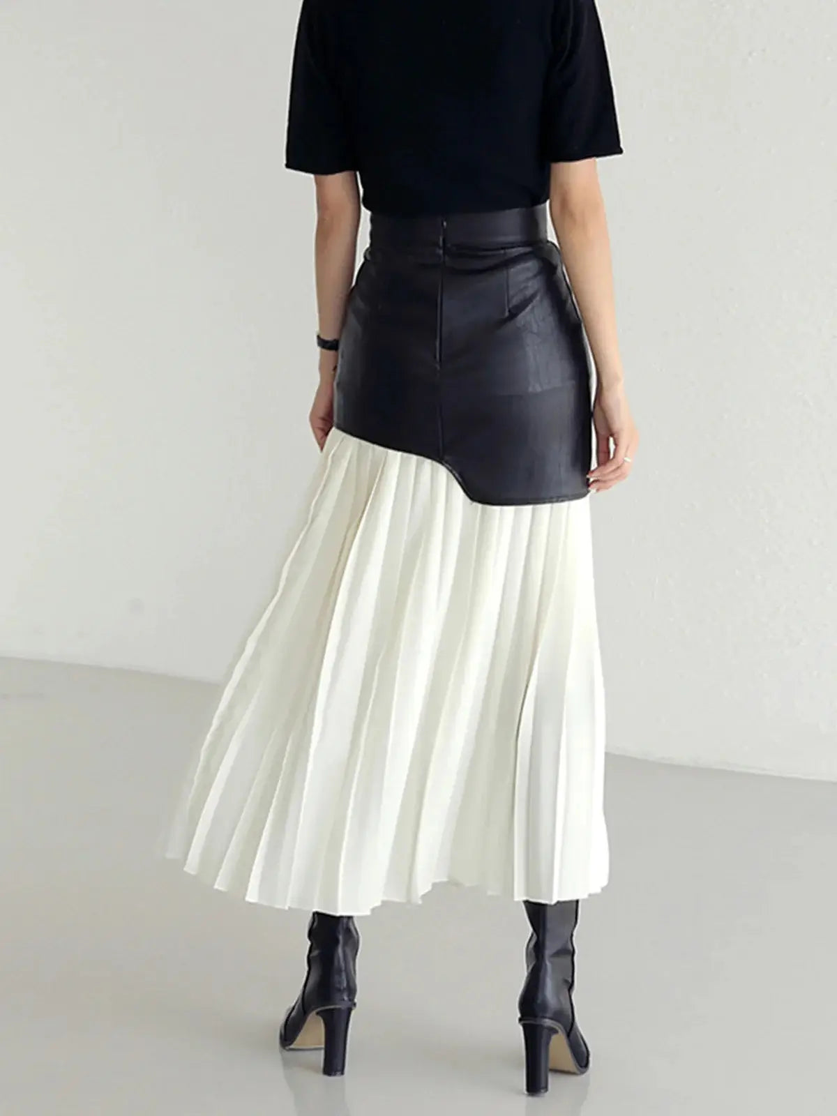 Leather and Pleated Split Skirt