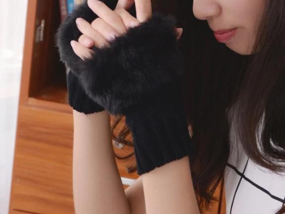 Faux Fur Fingerless Gloves - Black