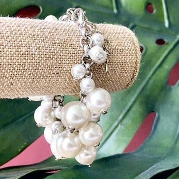 Goldtone Pearl Bauble Chunky Bracelet